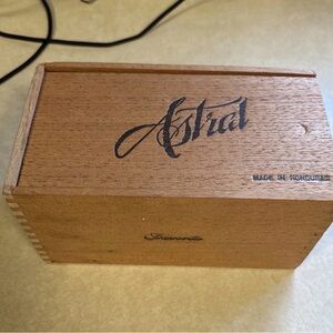 Astral Besos Wooden Cigar Box (EMPTY) Made in Honduras